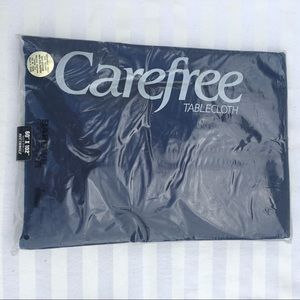 BARDWIL Gine Linens Tablecloth 60 x 102 Navy Blue